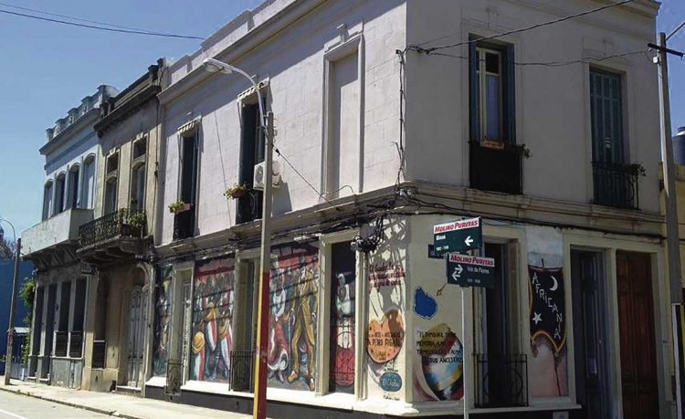 De las Fiestas Negras en el Hotel del Prado a Las Llamadas en el carnaval