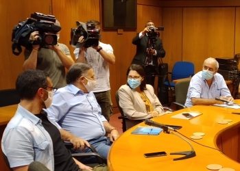 El diputado Fratti dijo que el Parlamento “se ha separado de la gente”