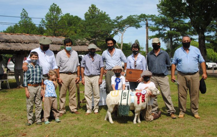Con buena concurrencia se llevó a cabo la  Expo Ovina de Melo
