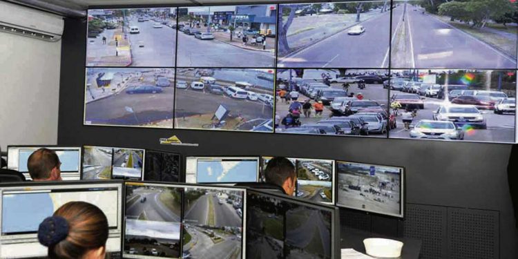 Videovigilancia “influye” en baja de delitos y se apunta a tecnologías de identificación facial