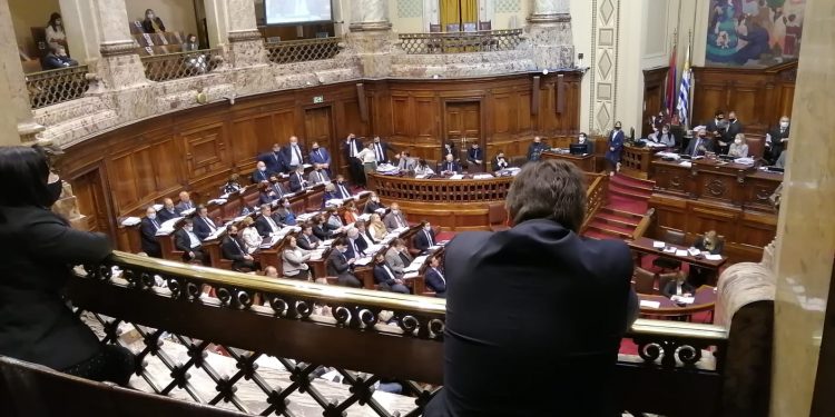 Las Comisiones Investigadoras del Parlamento: ¿circo, política o justicia?