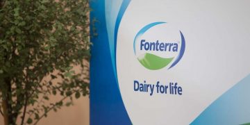 El precio internacional de la leche cayó 3,8%, la leche en polvo se mantiene arriba de los 4 mil dólares
