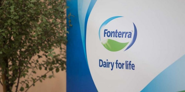 El precio internacional de la leche cayó 3,8%, la leche en polvo se mantiene arriba de los 4 mil dólares