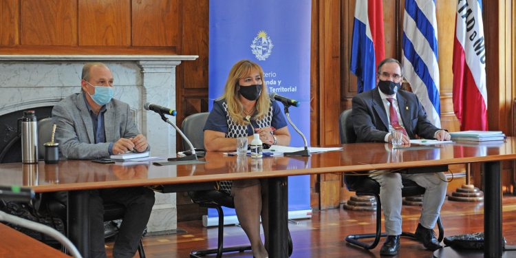 La ministra de Vivienda anunció herramientas para agilitar la construcción