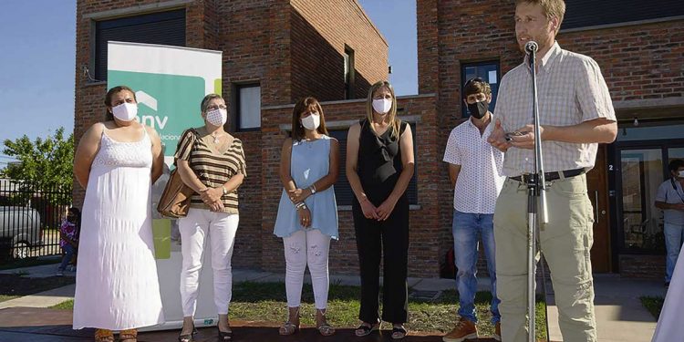 ANV anuncia llamado para recuperar gigantesco “esqueleto urbano” abandonado por 20 años