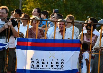 Las insólitas simplezas que se esgrimen sobre Cabildo Abierto