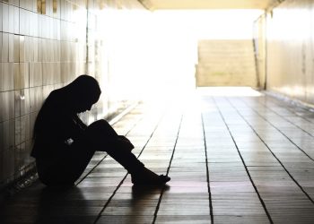 Prevención e internación compulsiva de adictos para revertir un “sistema fracasado”