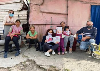 Hogar y trabajo: la lucha diaria de miles de mujeres por salir de la pobreza