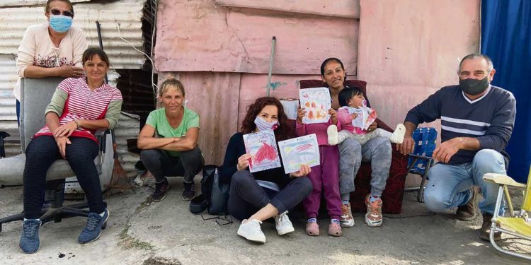 Hogar y trabajo: la lucha diaria de miles de mujeres por salir de la pobreza