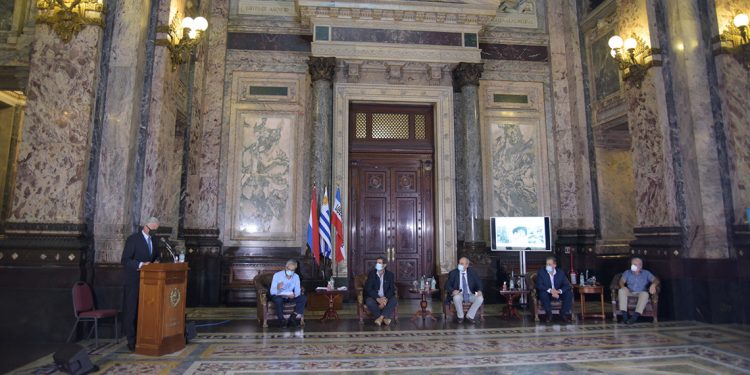 Concertación para el crecimiento: segunda cita en el Obelisco a 19 años de la primera