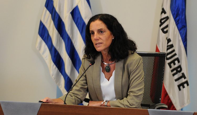 Gobierno resolvió no trasladar el aumento del petróleo a las tarifas de los combustibles