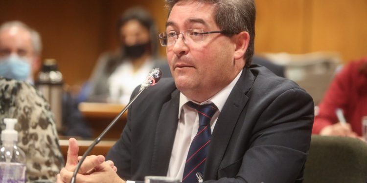 Cipriani compareció frente a legisladores, pero “no se respondió el tema de fondo”