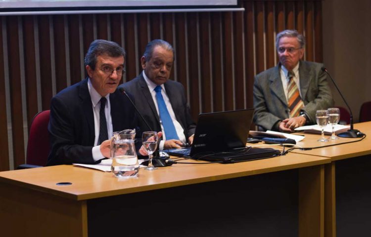 Pedro Gaudiano: “Hay una leyenda negra que oculta que Artigas era profundamente católico”