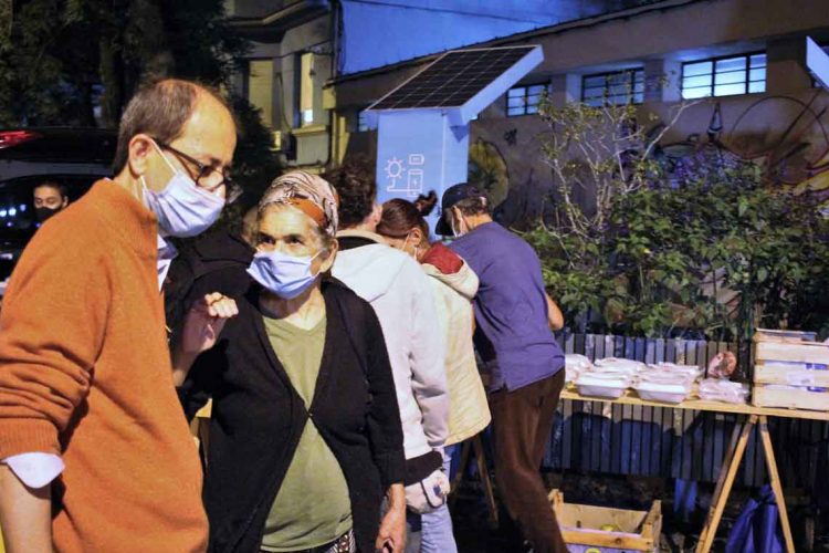 Día del Libro: solidaridad entre alimentos y libros