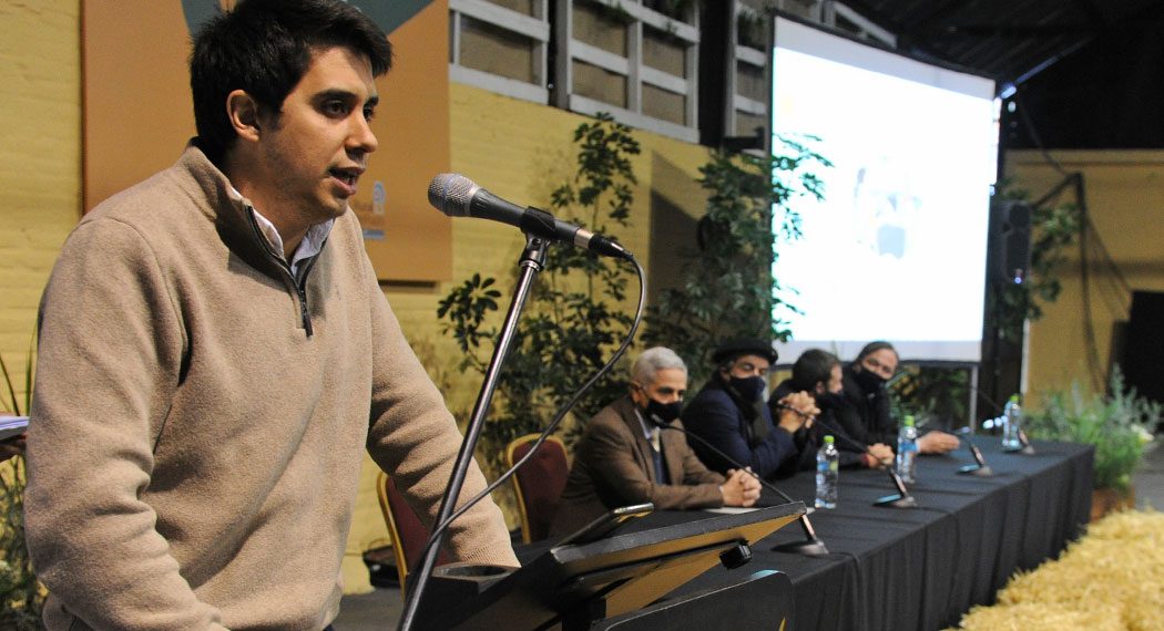 Felipe Paullier: “El desempleo juvenil ronda el 30%, lo que implica que se necesitan soluciones específicas”