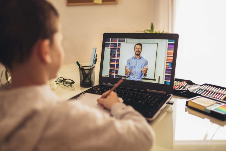 Educación virtual: actores sociales buscan dar respuesta a problemas de conectividad