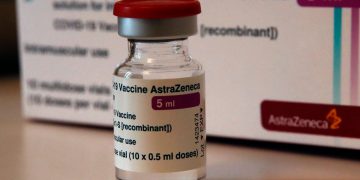 Vacunas de AstraZeneca con alta efectividad y recomendada por científicos