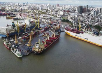 Versiones cruzadas y confusión política por negociación para dragado del puerto