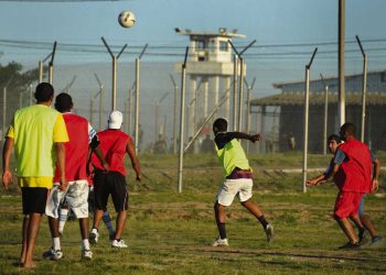 “La política de reinserción social y rehabilitación no puede recaer en un solo ministerio”