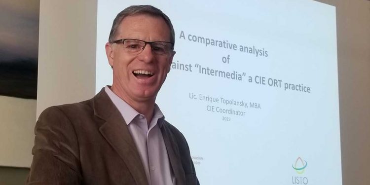 Enrique Topolansky: el teletrabajo “abre las puertas del mundo”