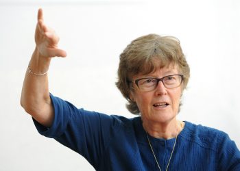 Cambio de paradigma en la enseñanza de la economía