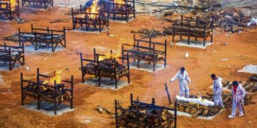 India realizó elecciones regionales mientras proliferan crematorios a gran escala