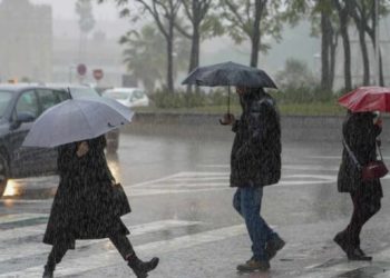 El otoño continúa frío y húmedo; vuelven las precipitaciones y vientos fuertes