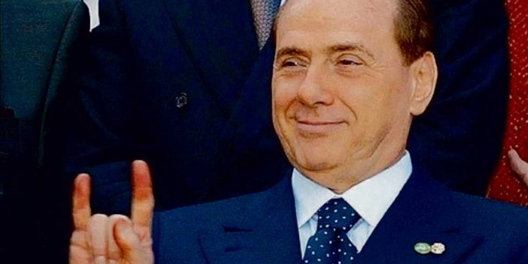 Medios y política: un vínculo peligroso