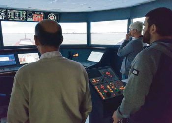 Un simulador que permite “colaborar con los intereses marítimos del Estado”