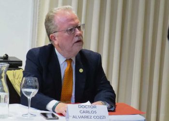 Homenaje al Prof. Dr. Carlos Álvarez Cozzi
