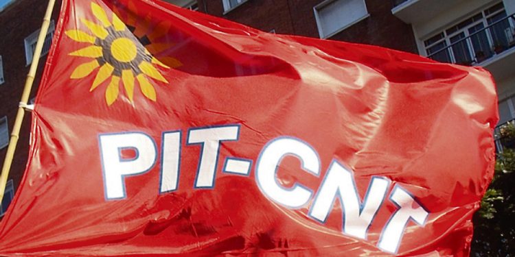 PIT-CNT reclama detener caída del salario real y advierte sobre conflictividad