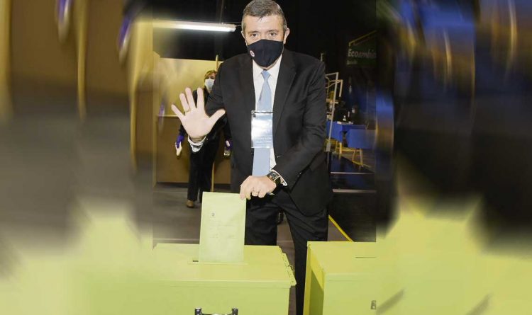 Salgado logró abrumadora mayoría en elecciones de CUTCSA