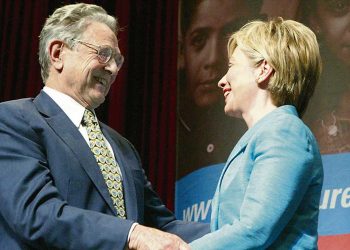 La diferencia entre los populismos que buscan consensos y la demagogia de elites que fomentan la agitación social en su propio beneficio