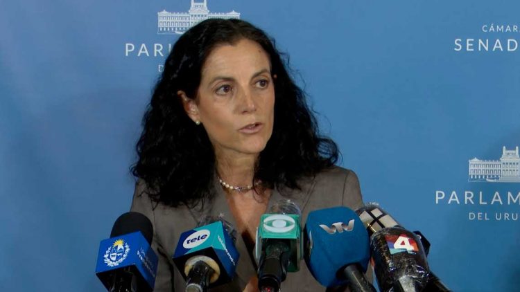 Comisión de Hacienda de Diputados recibe al equipo económico para analizar la Rendición de Cuentas