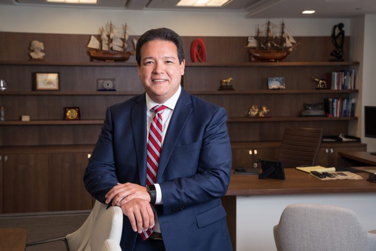 Economía pospandemia: reestructuración de deudas, políticas laborales activas y reducción de barreras de entrada a sectores anquilosados de la economía