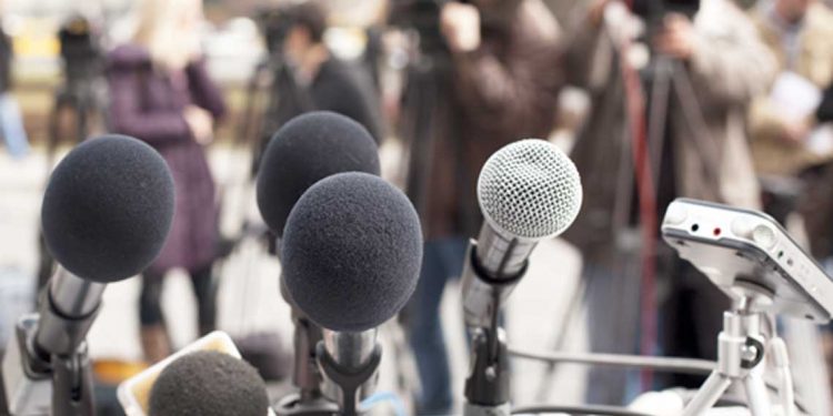 Cabildo Abierto denuncia “campaña que desinforma y confunde”