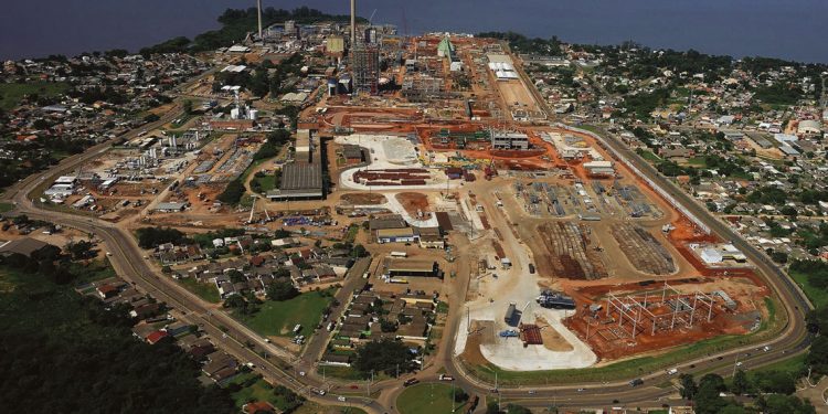 Empresa de celulosa chilena invierte más de US$ 500 millones en Porto Alegre