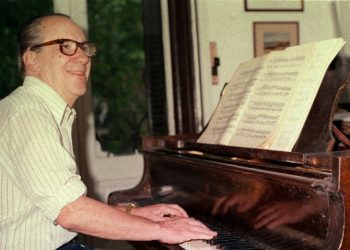 Héctor Tosar: Una teoría revolucionaria