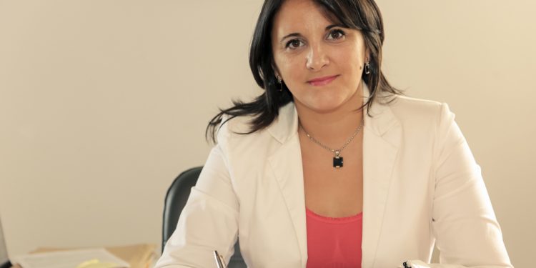 Salto está perdiendo sus motores productivos, dijo la Dra. Eguiluz