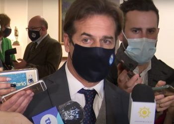 Lacalle: “Hay que hacerse cargo cuando se convoca a un paro y dejan a los chiquilines sin comer”