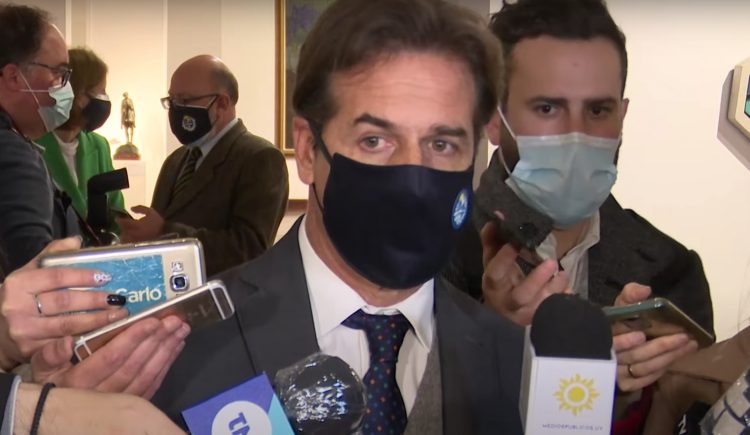 Lacalle: “Hay que hacerse cargo cuando se convoca a un paro y dejan a los chiquilines sin comer”