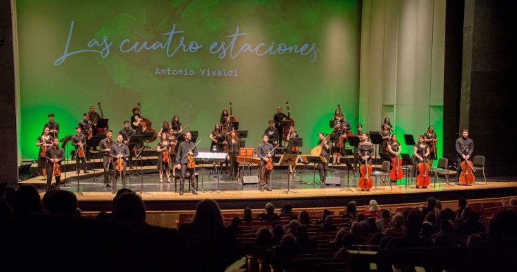 El arte es lo único que puede convertir una población en un pueblo