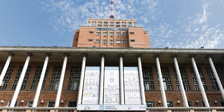 Intendencia de Montevideo tras productores artesanales de alimentos