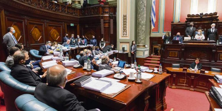 Prisión domiciliaria para mayores de 65 años recibe apoyos políticos