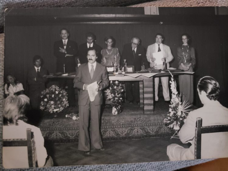 “Hay quienes quieren romper todo lo anterior y desarmar la tradición”