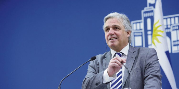 Uruguay toma la iniciativa y sale a buscar acuerdos comerciales