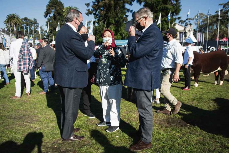 Embajadora de Indonesia destaca posición estratégica de Uruguay