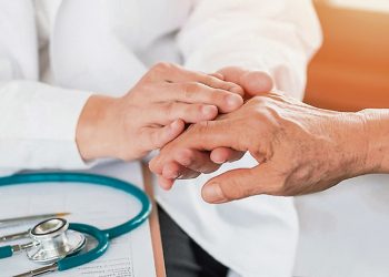 Plantean potenciar los programas de atención para los adultos mayores