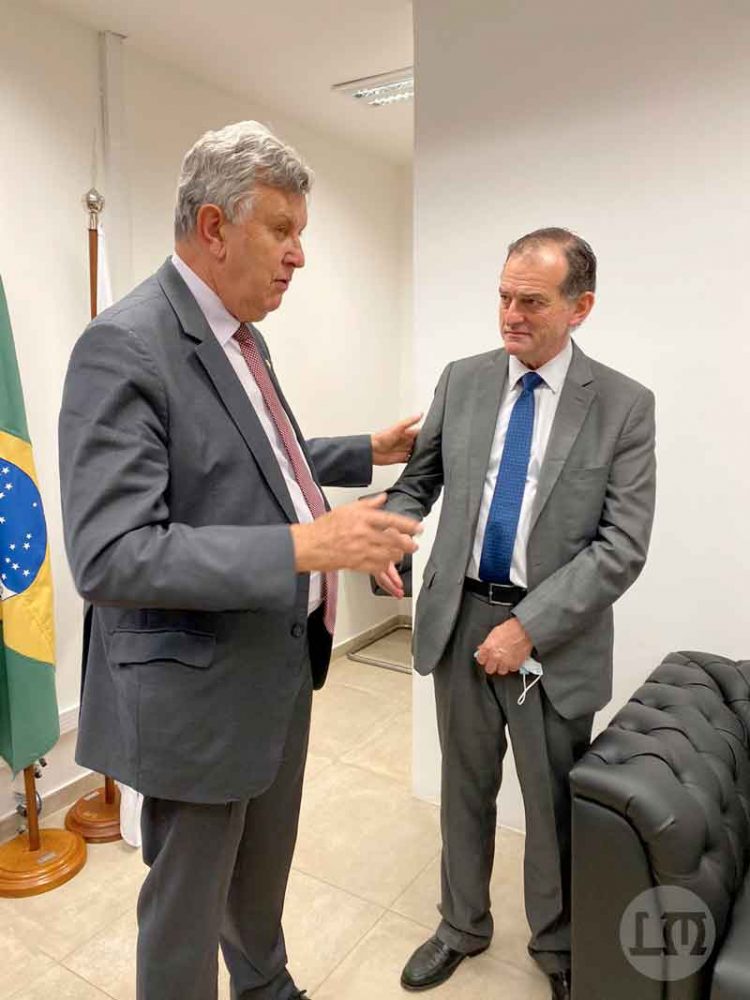 Manini Ríos impulsa en Brasil temas de desarrollo en infraestructura y unidad regional