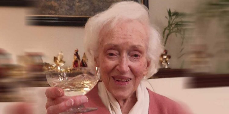 Dos felices centenarios